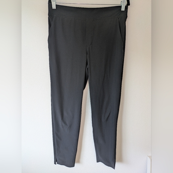 ATHLETA Brooklyn Ankle Pant 6 Black Mid Rise Lightweight Outdoor Summer Hiking - Picture 3 of 13